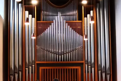 In der Pirmasenser Johanneskirche steht eine der größten Orgeln im Dekanat Pirmasens.