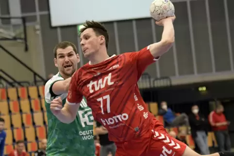 Wird auch in der kommenden Saison für die Eulen auf Torejagd gehen: Jannek Klein. 