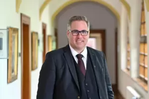 Sieht es als seelsorgliche Aufgabe, Menschen, die sich den Segen Gottes wünschen, zu begleiten: Andreas Sturm. Sieht es als seelsorgliche Aufgabe, Menschen, die sich den Segen Gottes wünschen, zu begleiten: Andreas Sturm.