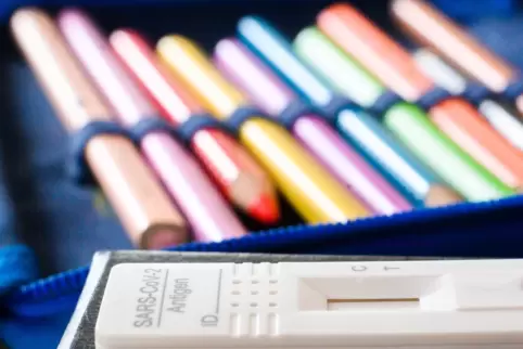 Wenn der Wechselunterricht an den Schulen wieder aufgenommen wird, gelten natürlich weiterhin die derzeit üblichen Hygienebestim Wenn der Wechselunterricht an den Schulen wieder aufgenommen wird, gelten natürlich weiterhin die derzeit üblichen Hygienebestim