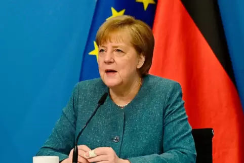 Kanzlerin Angela Merkel sieht den Grund für Knappheiten bei Impfstoffen nicht bei Patenten.