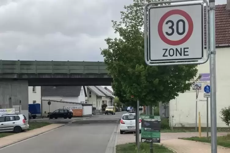 Neue Tempo-30-Zone: der Boligweg in Dudenhofen. 
