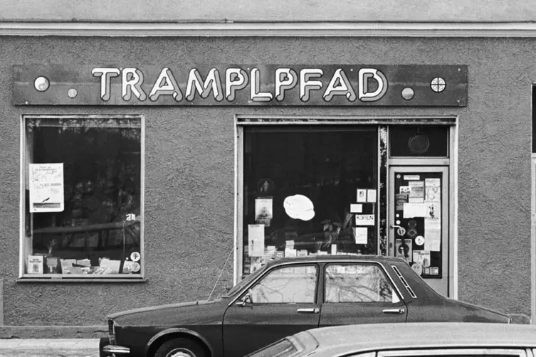 1980 hatte ein Buchladen im M&uuml;nchner Stadtviertel Haidhausen den Trampelpfad zum Programm erhoben.