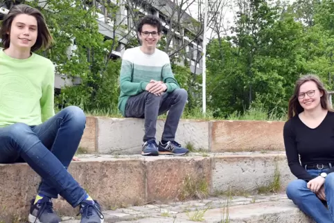 Clemens Wandslebe und Benedikt Jahn haben sich als Landessieger für das Bundesfinale qualifiziert, Gabriela Nenninger wurde Drit