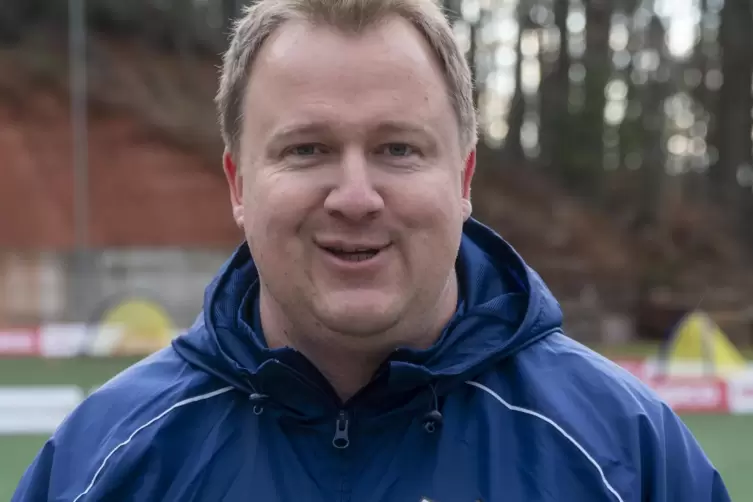 Platz drei: Benjamin Paul, Bambini-Trainer beim FV Kindsbach. 