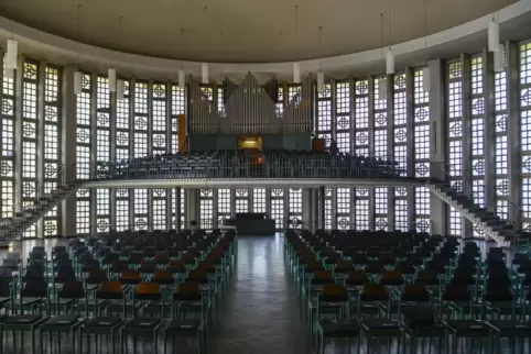 Die Friedenskirche in Ludwigshafen-Friesenheim ist eine „Kulturkirche“. Jetzt war hier die Deutsche Staatsphilharmonie Rheinland