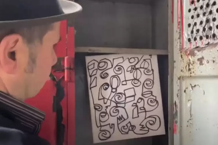 Auch Javier de la Poza nutzte die ehemalige Papierfabrik im Neustadter Sch&ouml;ntal als Drehort.