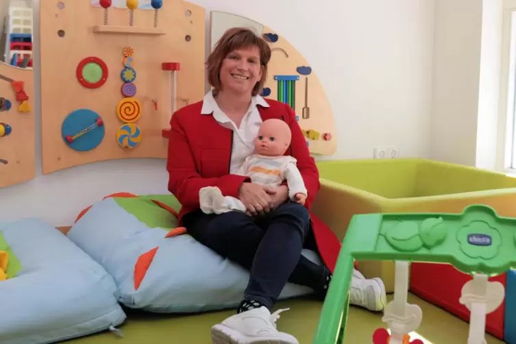 Martina Staubitz aus Kerzenheim unterstützt frischgebackene Eltern mit verschiedenen Angeboten der "Frühen Hilfen".