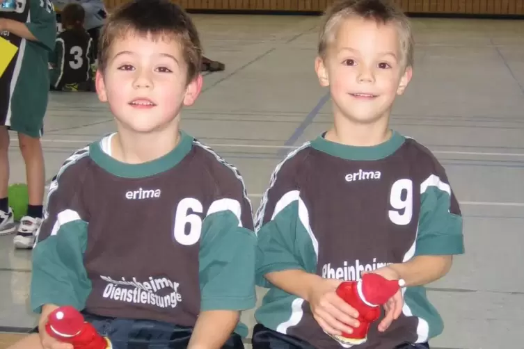 Von den Turnieren in Thaleischweiler schw&auml;rmen Marco (links) und Timo noch heute.