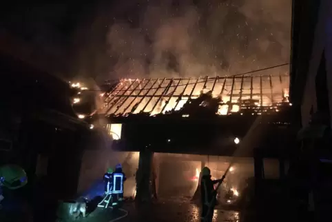 Binnen weniger Wochen hatte es auf dem Bauernhof in Unkenbach viermal gebrannt.