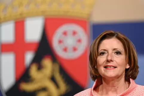 Ministerpräsidentin Malu Dreyer (SPD) will ihrem Kabinett am Dienstag weitere Lockerungen für Rheinland-Pfalz vorschlagen. 