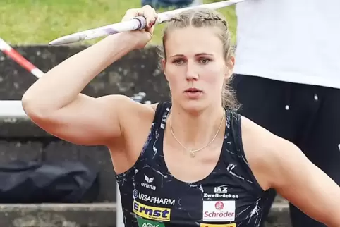 Christin Hussong, die deutsche Nummer eins im Frauen-Speerwurf, kündigt nach dem drittbesten Wurf ihrer Karriere jüngst selbstbe Christin Hussong, die deutsche Nummer eins im Frauen-Speerwurf, kündigt nach dem drittbesten Wurf ihrer Karriere jüngst selbstbe