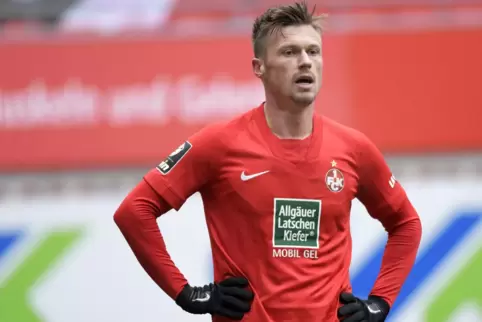 Seine Zukunft liegt eher nicht in Kaiserslautern: der vom KSC ausgeliehene bisherige FCK-Stürmer Marvin Pourié.