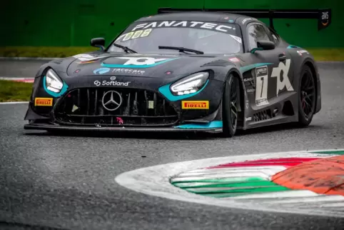  Beim ersten Saisonrennen im April in Monza war das Toksport-Trio im Mercedes-AMG GT3 Evo zwischenzeitlich bis auf Position fünf