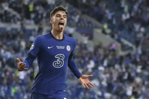 Kai Havertz jubelt nach dem Führungstreffer. 