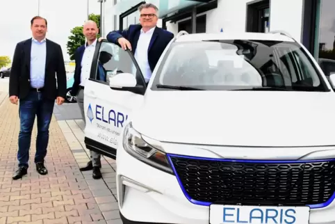 Der SUV namens Beo ist eines von aktuell drei Modellen, die das Grünstadter Unternehmen Elaris rund um Lars Stevenson, Andreas M