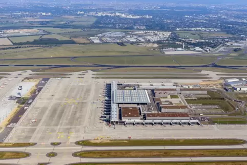 Am BER ist eine Ryanair-Maschine außerplanmäßig gelandet. 