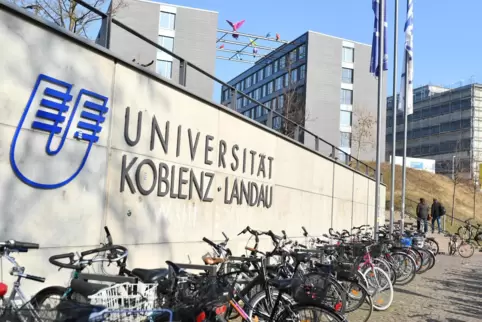 Blick auf das Landauer Campusgelände der Universität Koblenz-Landau. 