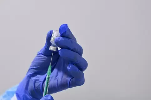 Nach den Ärtzen werden die versprochenen Impfstoffmengen nicht geliefert. 
