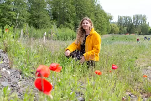 Sonja Kasprick begleitet auch die Renaturierungsprojekte in der Verbandsgemeinde. Unser Bild zeigt sie in Ebertsheim.