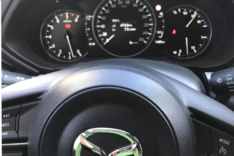  Die CX-5-Infozentrale. 
