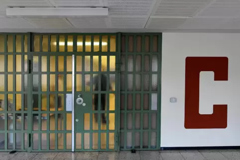 Bislang wird die Möglichkeit zu persönlichen Besuchen noch recht zögerlich angenommen. Diese Woche finden etwa nur zehn Treffen 