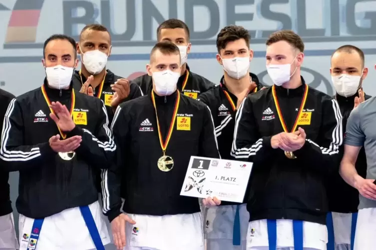 F&uuml;r das Team Lotto Rheinland-Pfalz/Frankenthal war es der erste deutsche Meistertitel. 
