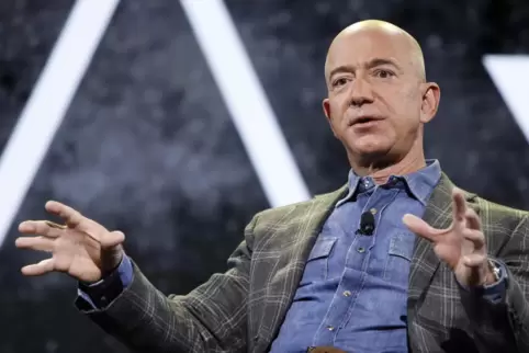 Jeff Bezos, der reichste Mensch der Welt, zahlt nur wenig Einkommensteuer.