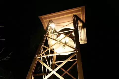 Die Krähenberger Glocke hat die Bauern früher daran erinnert, zur Mittagszeit und am Abend vom Feld nach Hause zu kommen. 