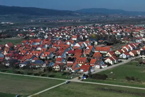 Wie viel neue Wohnflächen brauchen die Gemeinden? Hier eine Luftaufnahme von Niederkirchen.