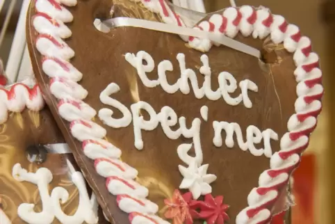 Auch im Angebot: Süßwaren. 