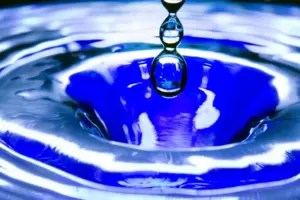 Wasser ist ein kostbares Gut. Wasser ist ein kostbares Gut.