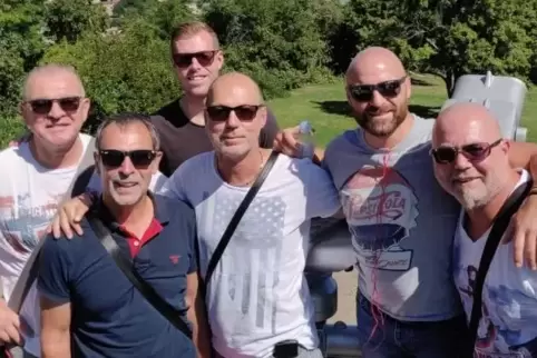 Die Buwe: Christian Theiß, Volker Washeim, Dominik Euler, Uwe Hochscheid, Steffen Bartsch, Bernd Hochscheid.