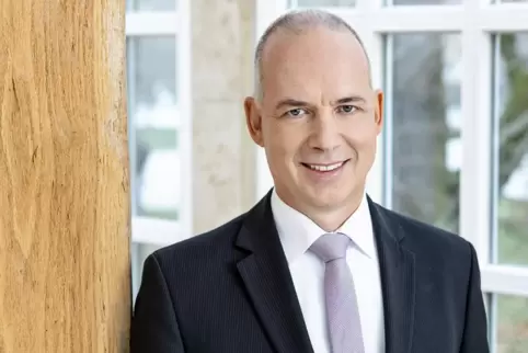 Der Mainzer Universitätspräsident Georg Krausch soll künftig als Koordinator des Landes für die Biotechnologie fungieren. 