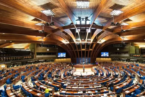 Blick in den Plenarsaal des Europapalasts in Straßburg. 