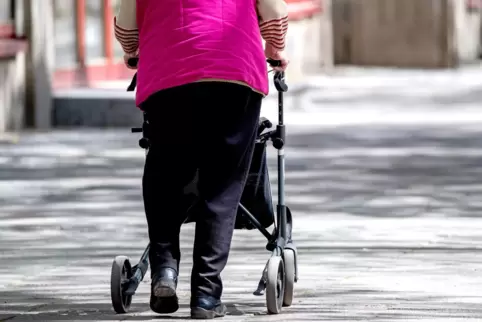 Bei einem Impfschaden sind Leistungen der Krankenbehandlung, der Fürsorge sowie Rentenzahlungen vorgesehen.