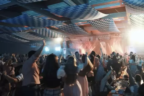 Magnet für die Feierfreudigen in der Südpfalz: Das Oktoberfest Wörth 2018. 