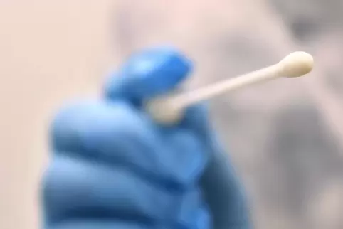 Laut Hetzelstift sinkt die Nachfrage nach Corona-Tests.