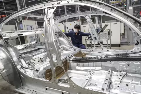 Damoklesschwert für jedes Unternehmen, das in und mit China Geschäfte macht, sagt der BDI zum Gesetz. Das Bild zeigt die Produkt