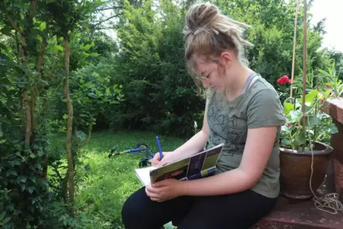Kaja Burkard war seit November nicht mehr in der Schule, weil sie unter Atemproblemen leidet. 