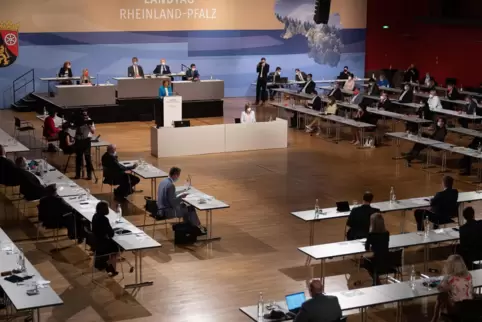 In der Landtagsdebatte debattierte das Parlament über die Regierungserklärung von Malu Dreyer (SPD).