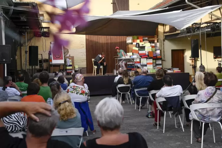 Die Open-Air-Sommerbühne in Großkarlbach machte es dem TAW schon im vergangenen Jahr möglich, trotz der Pandemie Theaterstücke a