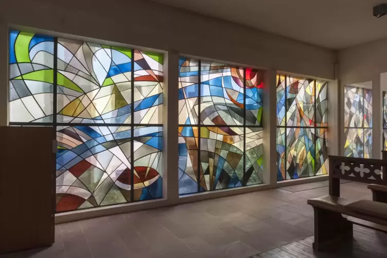 1959 gestaltete Will Sohl das Glasfenster der Brüderkapelle von Stift Neuburg in Heidelberg-Ziegelhausen. Dort lebte er seit 193