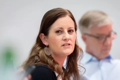 Führen die Linke als Spitzenkandidaten in die Bundestagswahl: Janine Wissler und Dietmar Bartsch. 