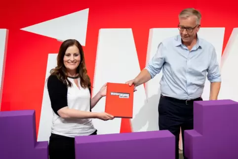 Auf dieses Duo setzt die Linke im Bundestagswahlkampf: die Spitzenkandidaten Dietmar Bartsch und Janine Wissler.