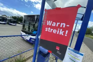 Das Busdepot von Palatinabus in Edenkoben. Das Busdepot von Palatinabus in Edenkoben.
