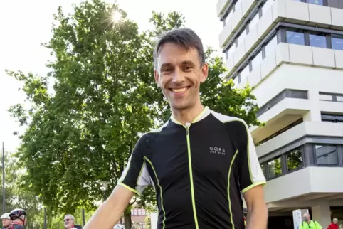 Mit dem Anzug in der Tasche nach Ramstein geradelt: Michael Kunte.