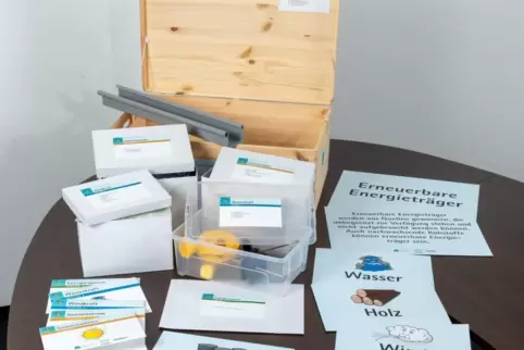 Viel Material gibt es zum Experimentieren. 