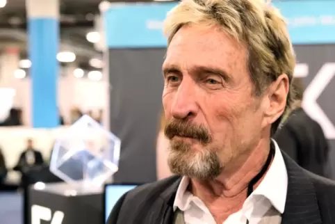 John McAfee bezeichnete sich selbst als „exzentrischen Millionär“.