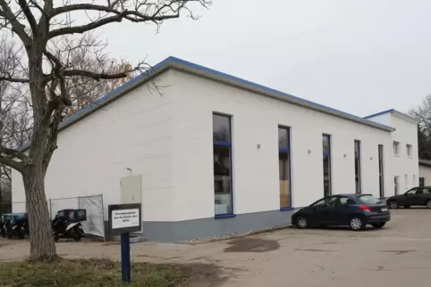 Ende 2020: die fast fertige neue Halle auf dem AV-03-Gelände.